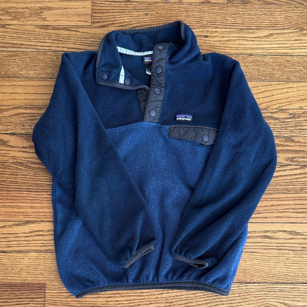 Patagonia Kid’s Blue Snap-T Fleece size Small